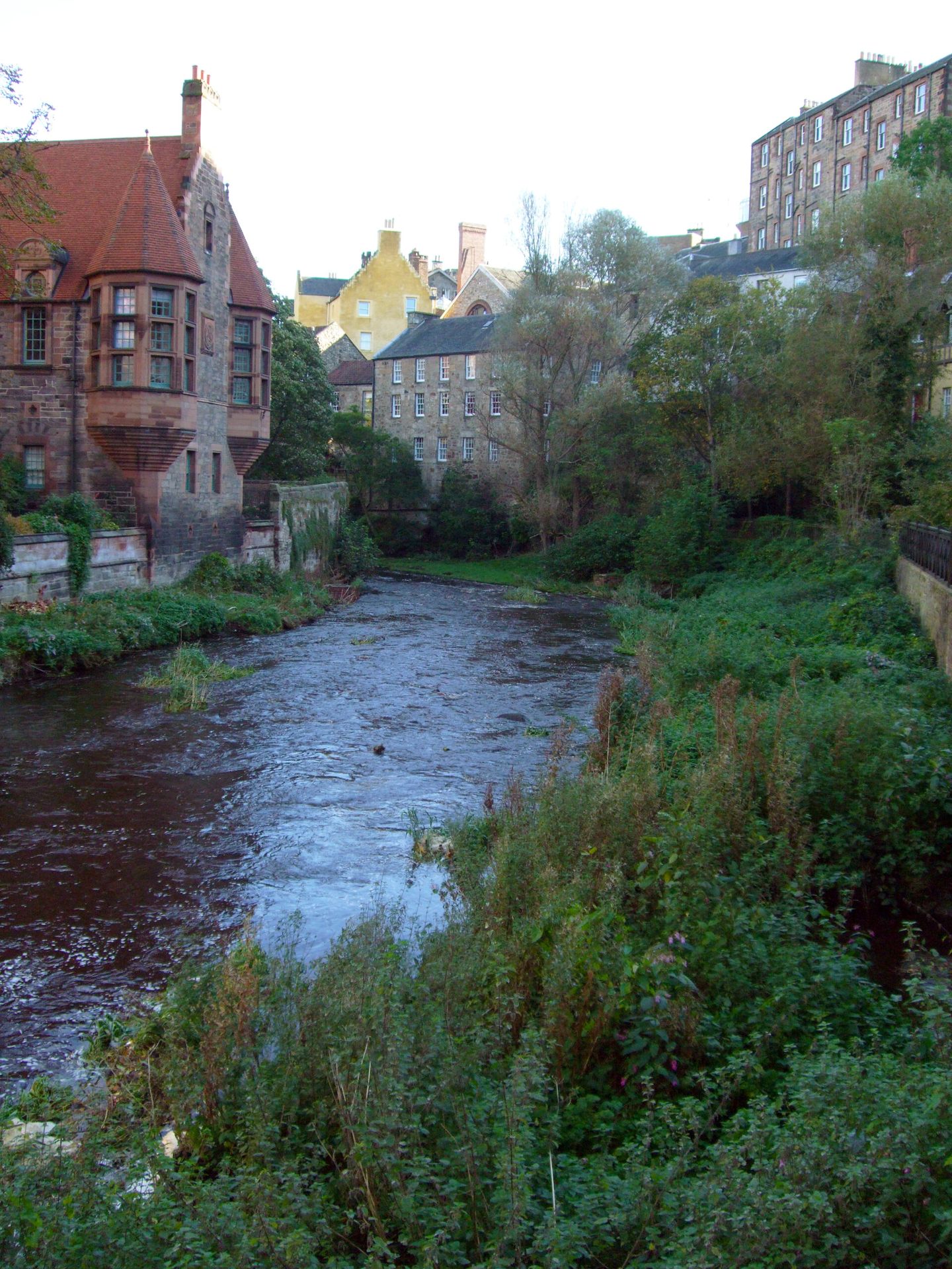 The Water of Leith – “a silver thread in a ribbon of green”.