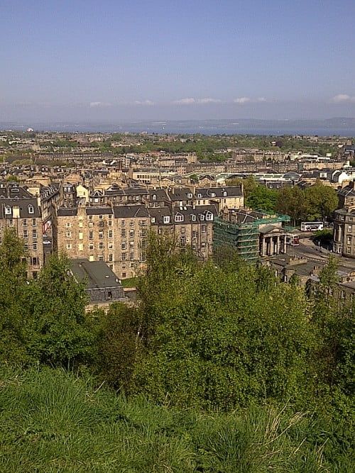 Panoramic view of Edinburgh